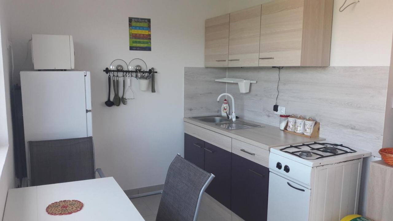 Apartment- Family Studio Malinska Eksteriør bilde